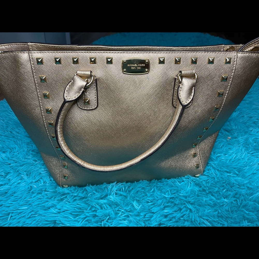 Michael Kors purse